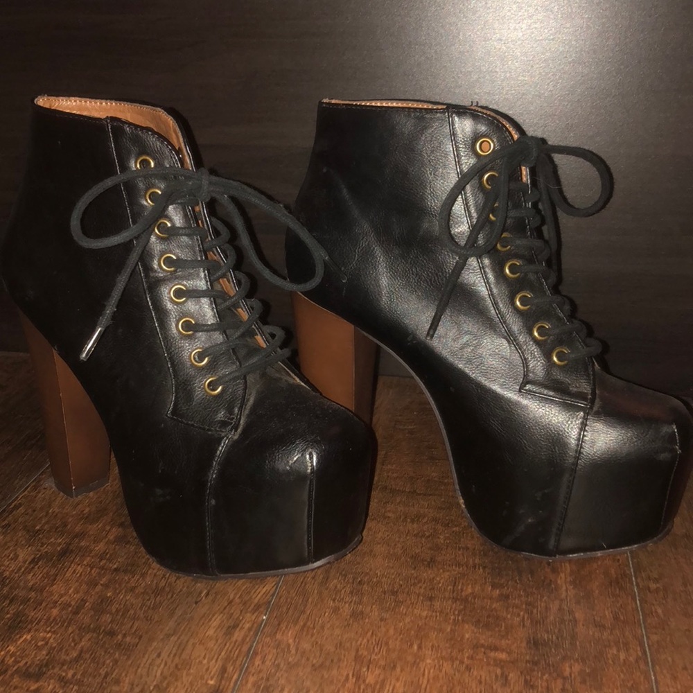 Platform heel